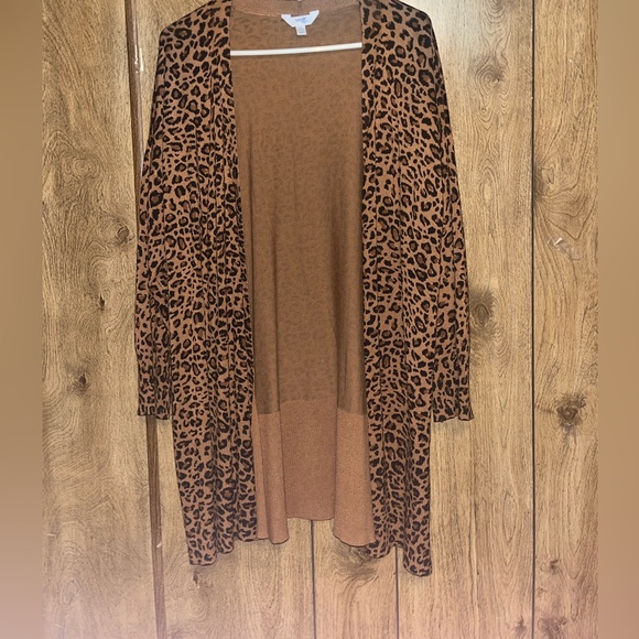 1x Terra and Sky leopard print cardigan - Picture 2 of 4